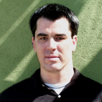 Headshot of Robert Hoekman Jr.